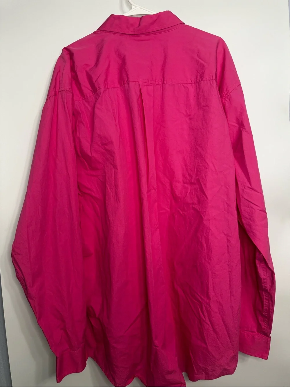 Cinch Men's Long-Sleeve Button-Down Shirt in Hot Pink